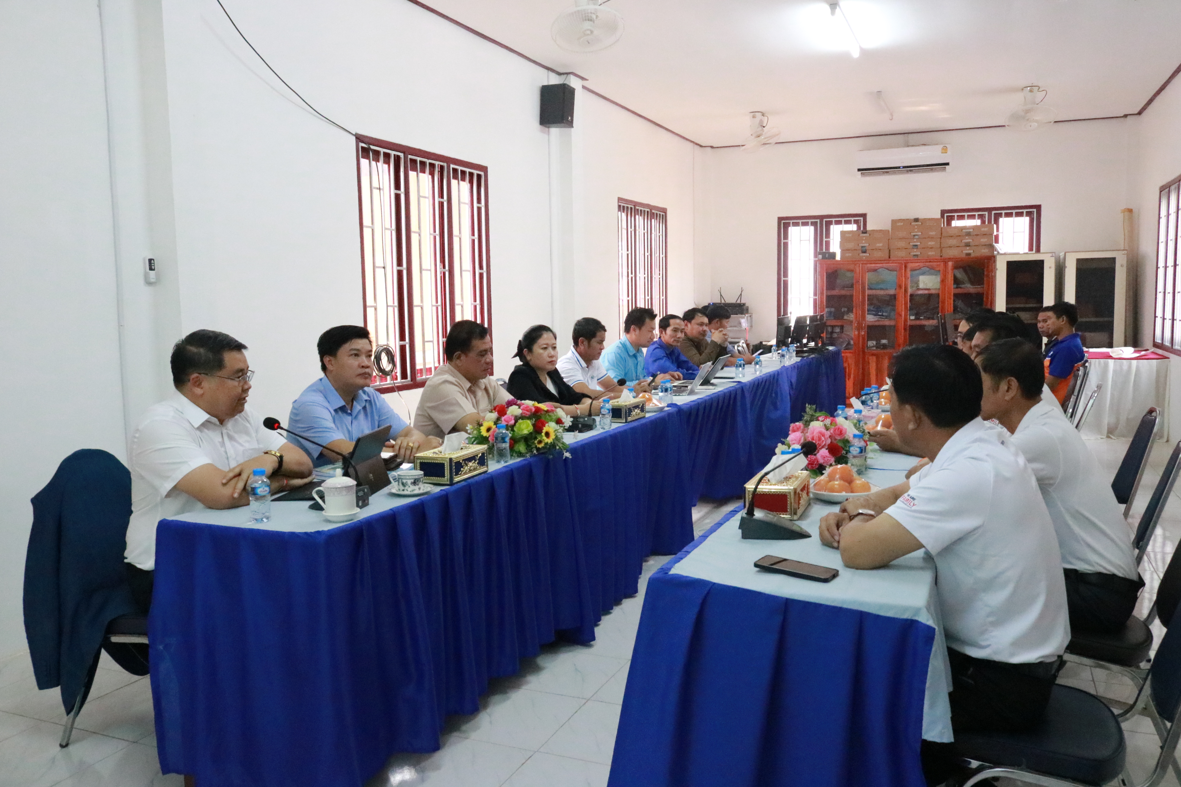 ໄລຍະ 01 ປີຜ່ານມາ ຂະແໜງການເຕັກໂນໂລຊີ ແລະ ການສື່ສານ ແຂວງໄຊຍະບູລີ  ໄດ້ມີຄວາມພະຍາຍາມຂັບເຄື່ອນການຫັນເປັນທັນສະໄໝ ຕາມ 03 ເສົາຄ້ຳຢ່າງແຂງແຮງ.